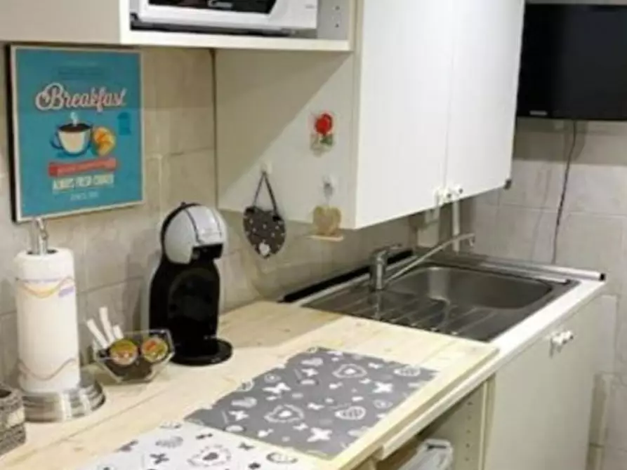 Immagine 20 di Appartamento in affitto  in Vico banchi nuovi a Napoli