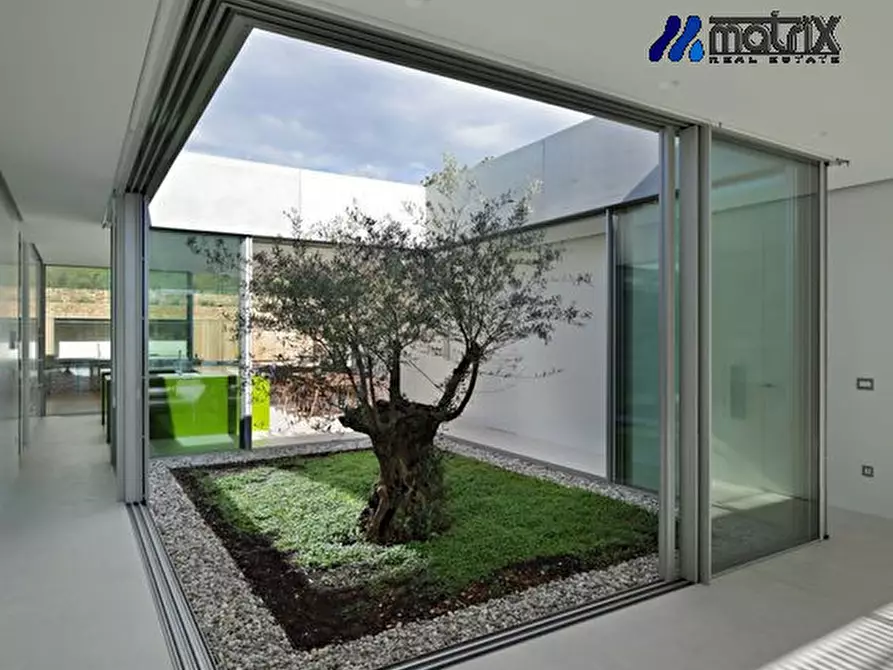 Immagine 1 di Villa in vendita  in Via Trento a Ponte San Nicolo'