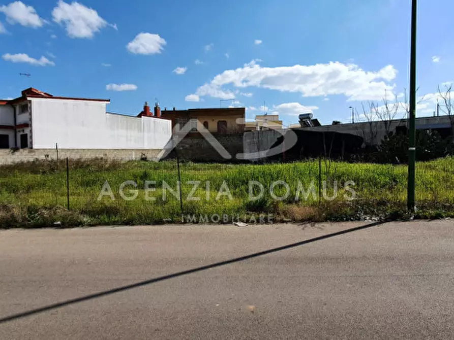 Immagine 3 di Terreno in vendita  in Via F. Baracca a Racale
