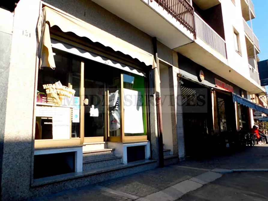 Immagine 5 di Negozio in vendita  in corso Cavour n° 151 a Garlasco