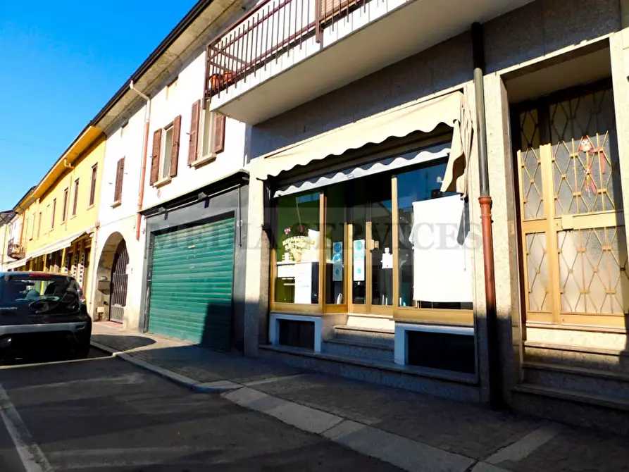 Immagine 6 di Negozio in vendita  in corso Cavour n° 151 a Garlasco