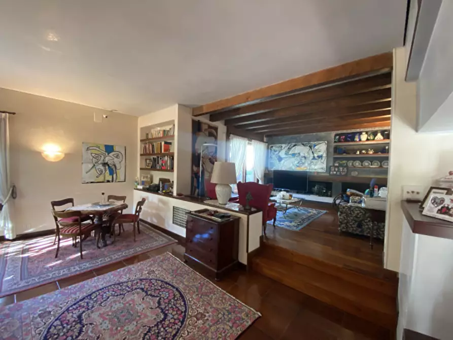Immagine 9 di Villa in vendita  in via Rotaliana a Mezzolombardo