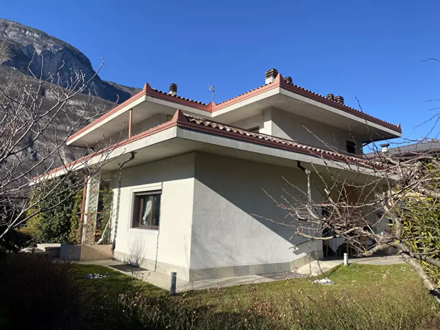 Immagine 42 di Villa in vendita  in via Rotaliana a Mezzolombardo