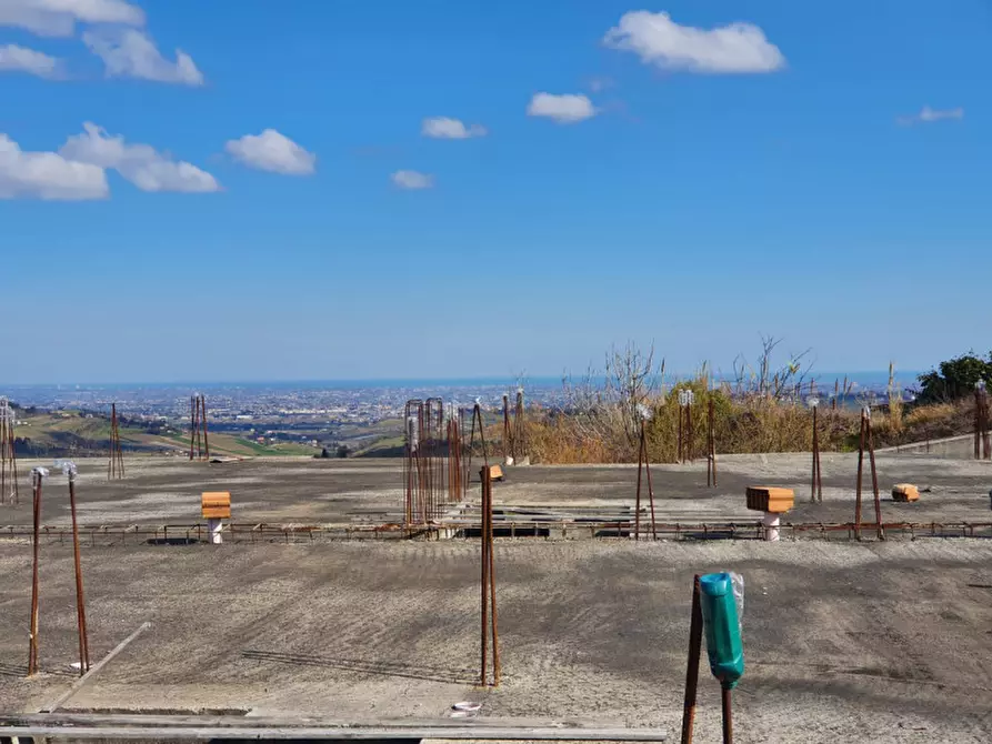 Immagine 6 di Casa trifamiliare in vendita  in VIA COMANDINI a Roncofreddo