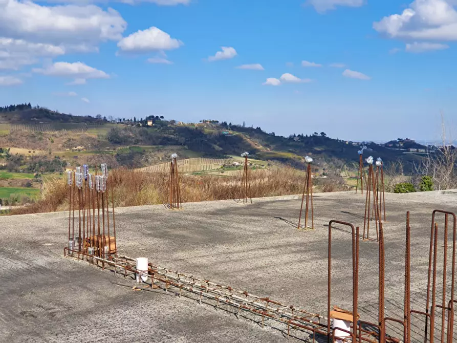 Immagine 19 di Casa trifamiliare in vendita  in VIA COMANDINI a Roncofreddo