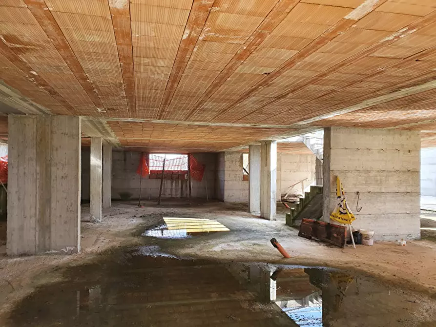 Immagine 21 di Casa trifamiliare in vendita  in VIA COMANDINI a Roncofreddo