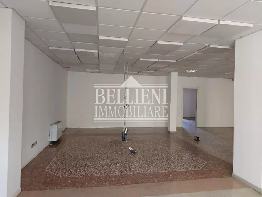 Immagine 12 di Ufficio in affitto  in Piazzale Giuseppe Giusti a Vicenza
