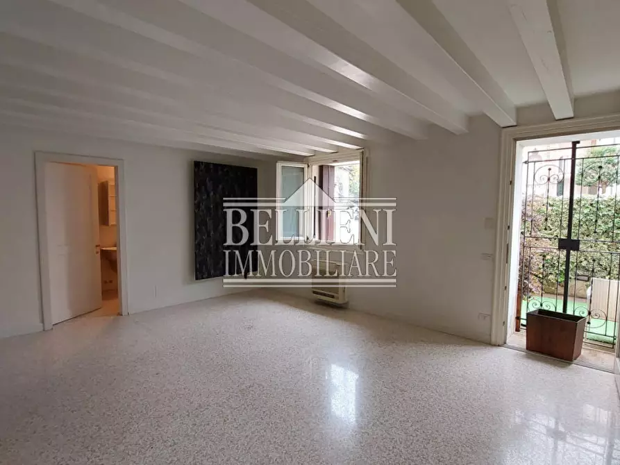 Immagine 15 di Ufficio in affitto  in Contrà dei Burci a Vicenza