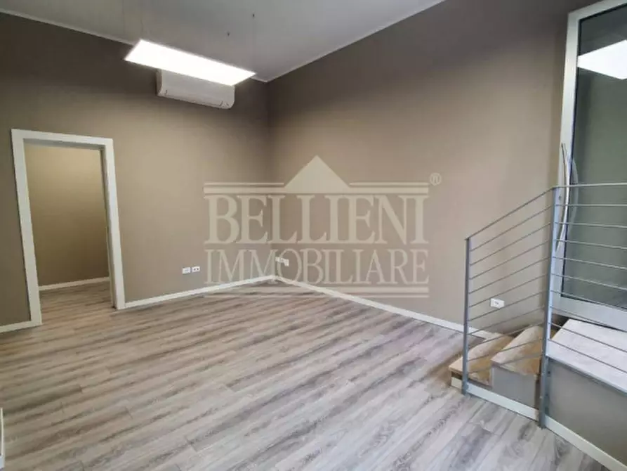 Immagine 2 di Negozio in affitto  in PONTE DEGLI ANGELI a Vicenza