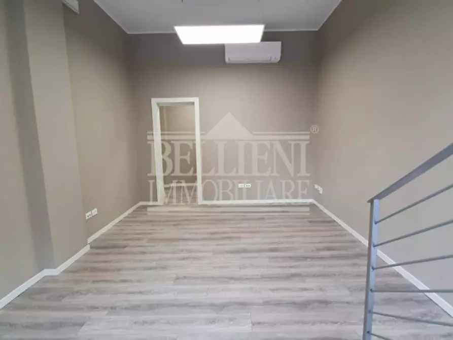 Immagine 3 di Negozio in affitto  in PONTE DEGLI ANGELI a Vicenza