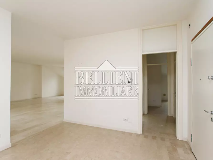 Immagine 13 di Appartamento in vendita  in corso palladio a Vicenza