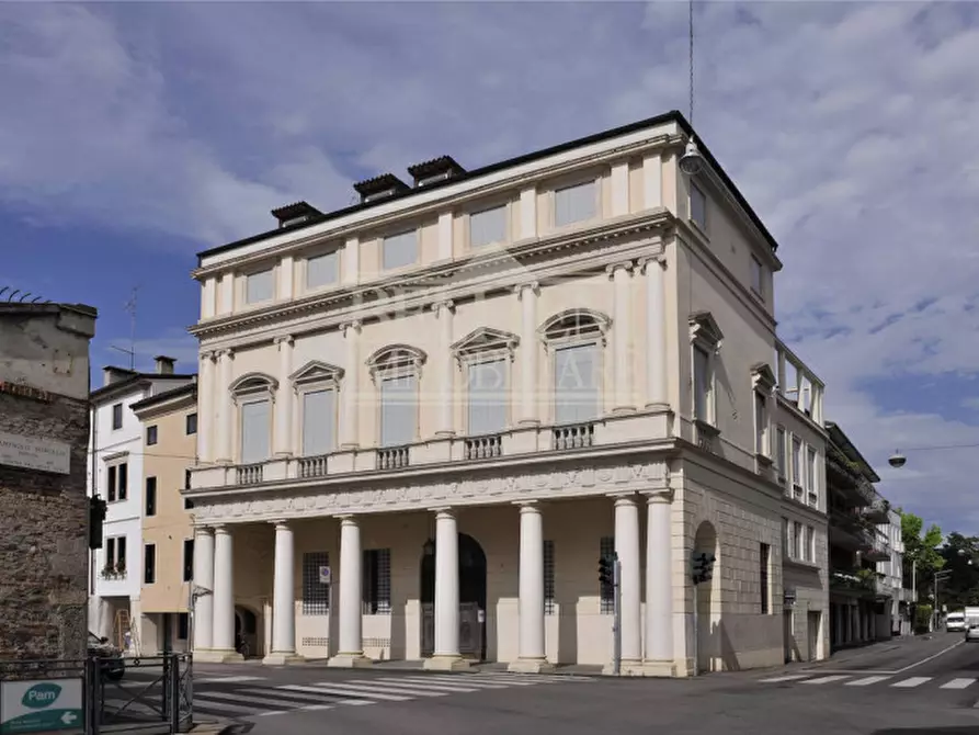 Immagine 12 di Appartamento in vendita  in Contrà Cantarane a Vicenza