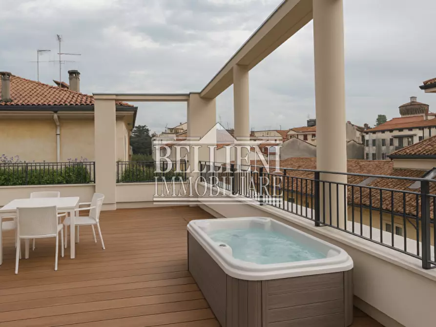 Immagine 2 di Appartamento in vendita  in via Cantarane a Vicenza