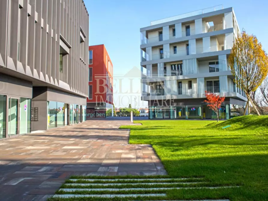 Immagine 1 di Attico in vendita  in Borgo Berga a Vicenza