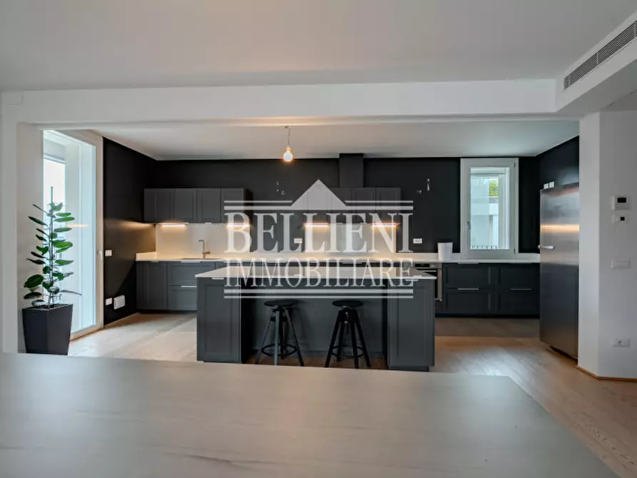 Immagine 2 di Attico in vendita  in Borgo Berga a Vicenza