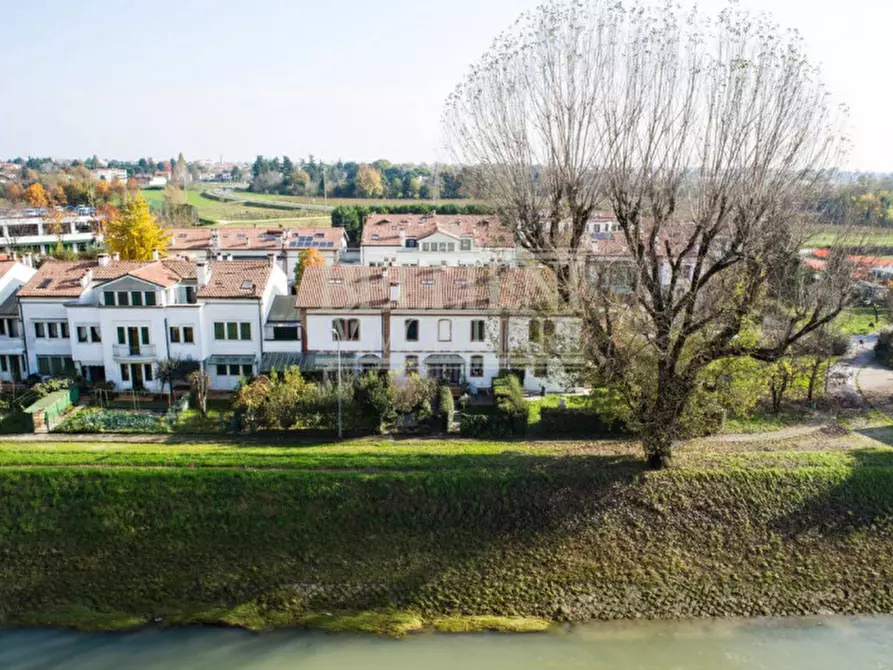 Immagine 4 di Attico in vendita  in Borgo Berga a Vicenza