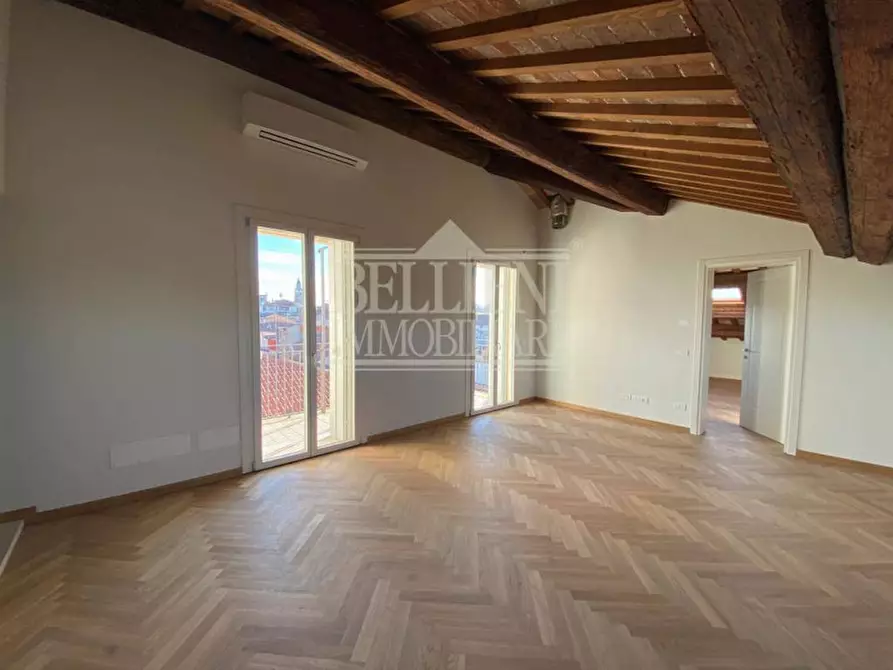 Immagine 5 di Attico in vendita  in Contrà Cantarane a Vicenza