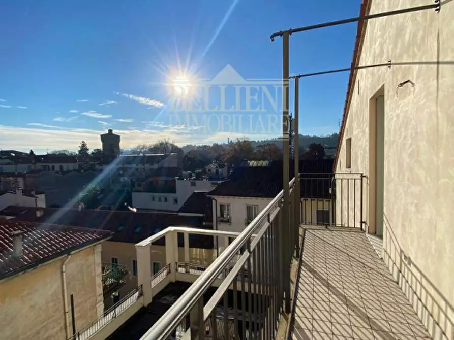 Immagine 12 di Attico in vendita  in Contrà Cantarane a Vicenza