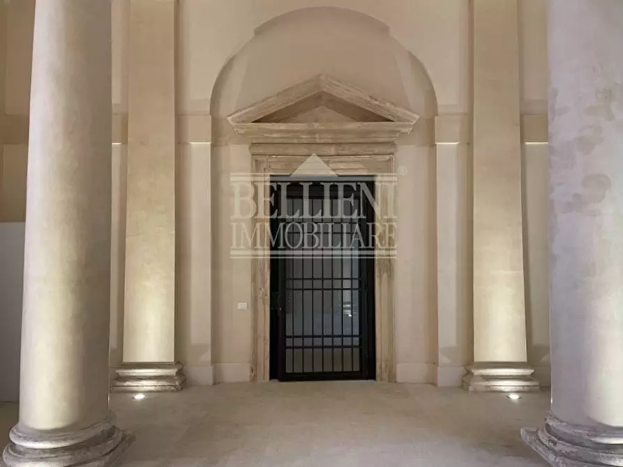 Immagine 16 di Attico in vendita  in Contrà Cantarane a Vicenza