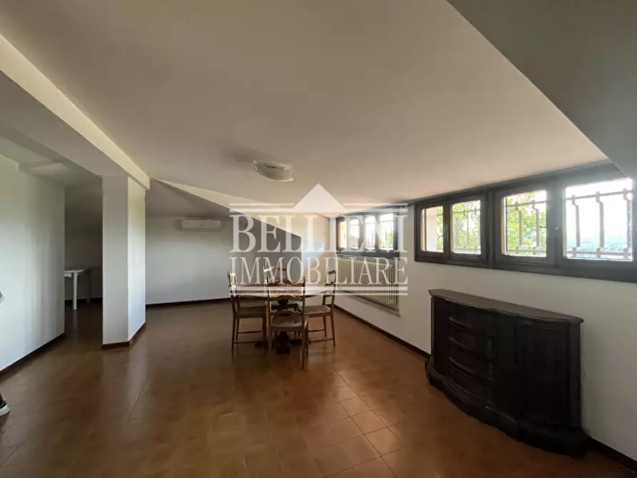 Immagine 14 di Villa in vendita  in Via Riva a Creazzo