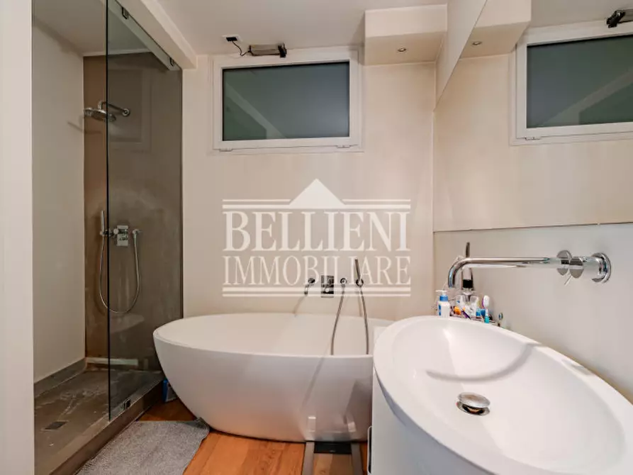 Immagine 9 di Casa indipendente in vendita  in PIAZZETTA GUALDI a Vicenza