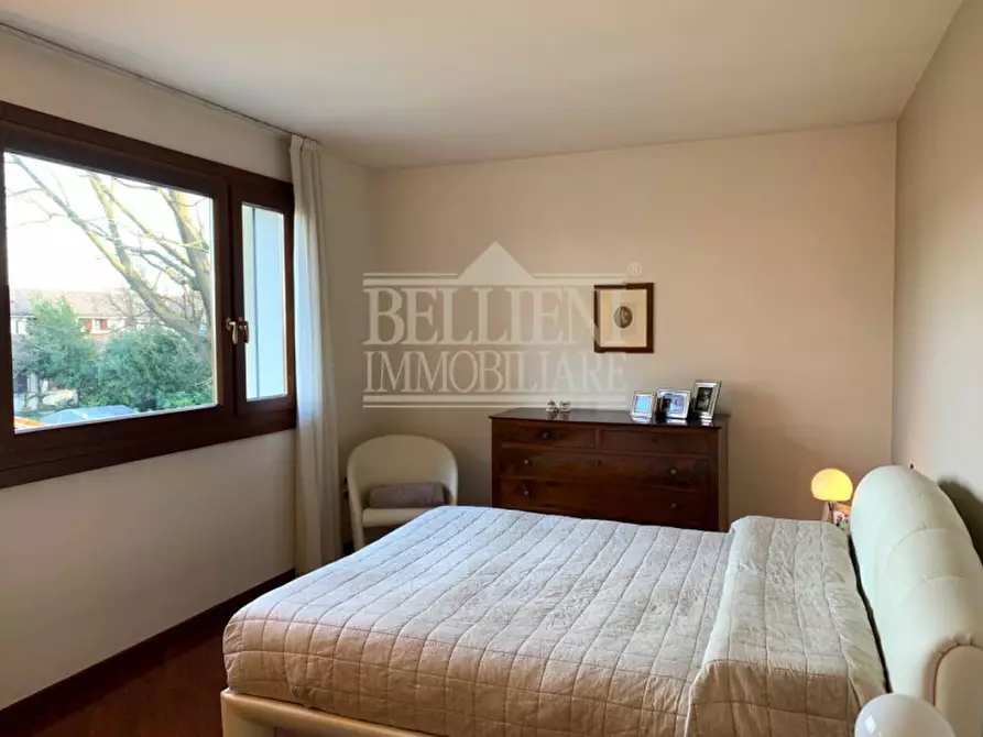 Immagine 5 di Villa in vendita  in Via Luino a Vicenza