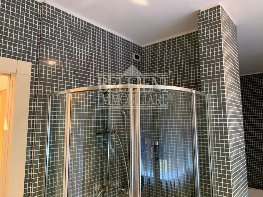 Immagine 13 di Villa in vendita  in Via Luino a Vicenza