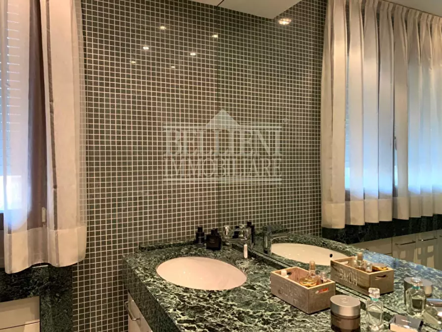 Immagine 14 di Villa in vendita  in Via Luino a Vicenza