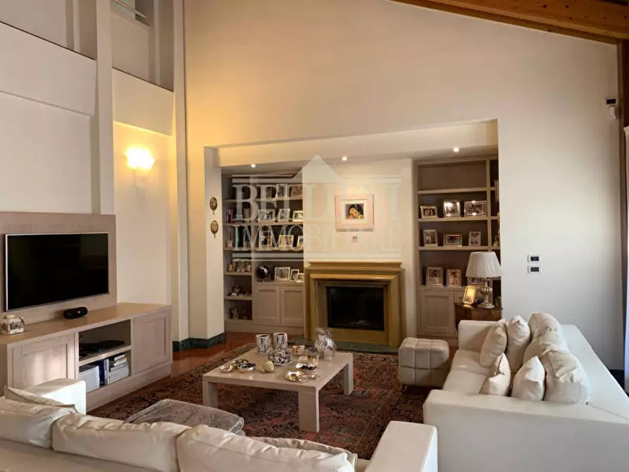 Immagine 19 di Villa in vendita  in Via Luino a Vicenza