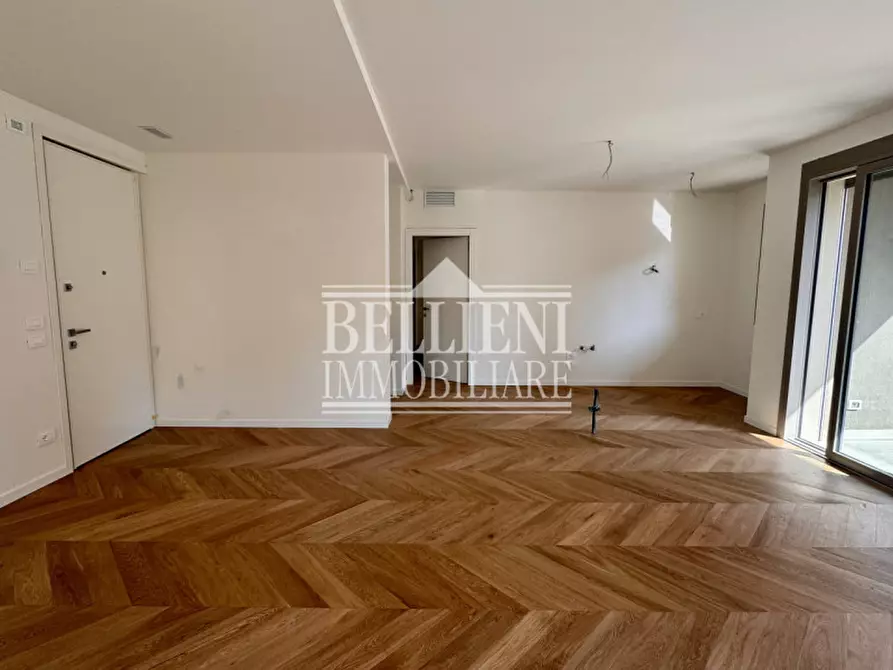 Immagine 5 di Appartamento in vendita  in Contrà Montello a Vicenza