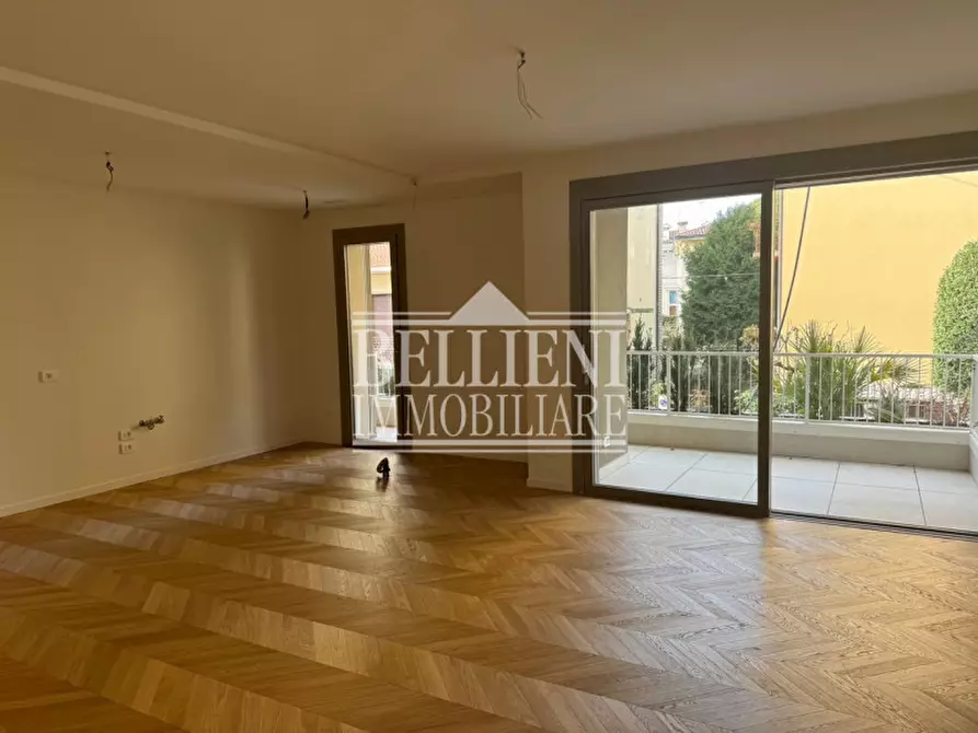 Immagine 19 di Appartamento in vendita  in Contrà Montello a Vicenza