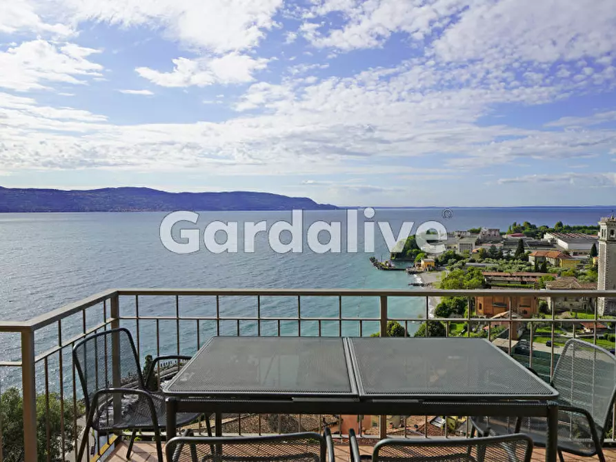 Immagine 2 di Appartamento in vendita  a Toscolano-Maderno