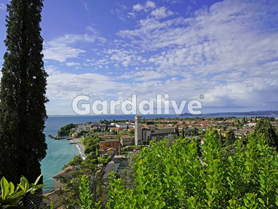 Immagine 6 di Appartamento in vendita  a Toscolano-Maderno