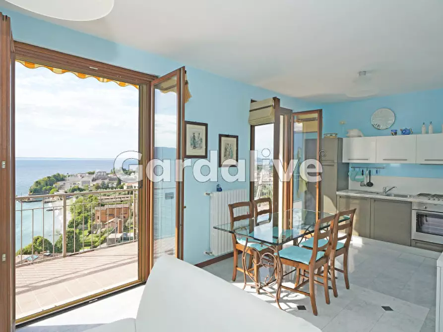 Immagine 7 di Appartamento in vendita  a Toscolano-Maderno