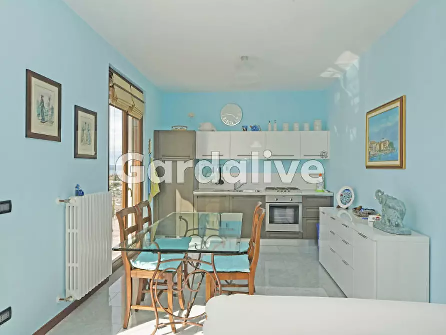 Immagine 10 di Appartamento in vendita  a Toscolano-Maderno