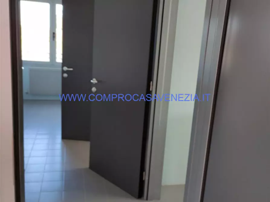 Immagine 4 di Ufficio in affitto  in Via Antonio Meucci a Mogliano Veneto