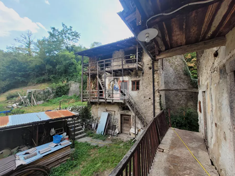 Immagine 13 di Rustico / casale in vendita  in Via Muradei 18 a Cavedine