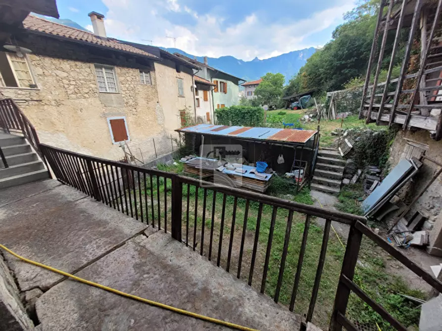 Immagine 15 di Rustico / casale in vendita  in Via Muradei 18 a Cavedine