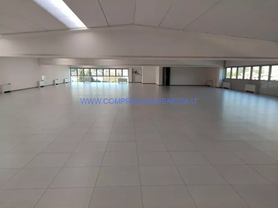Immagine 3 di Ufficio in affitto  in Via Antonio Meucci a Mogliano Veneto