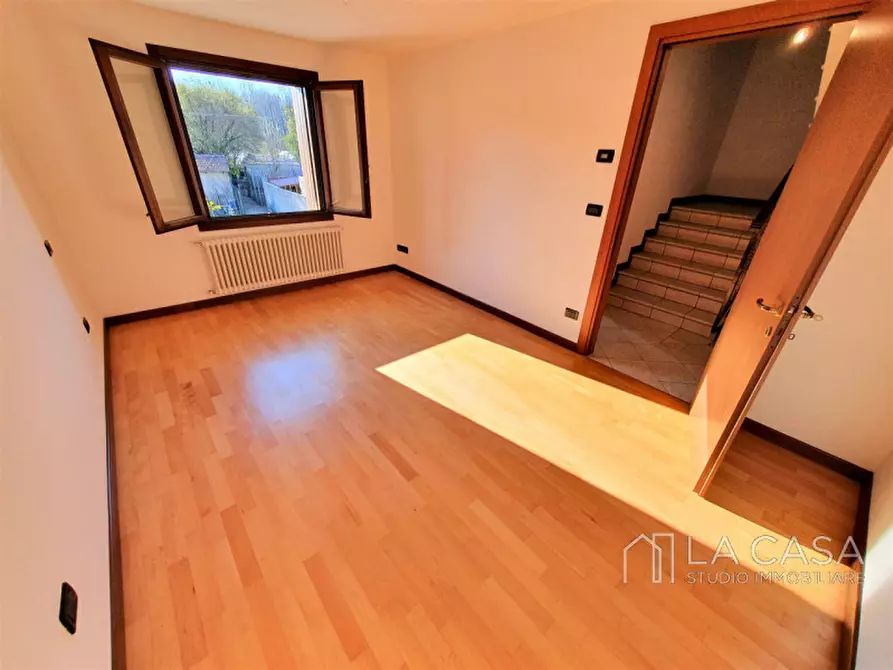 Immagine 10 di Villetta a schiera in vendita  in viale di mezzo, 10 a San Vito Al Tagliamento