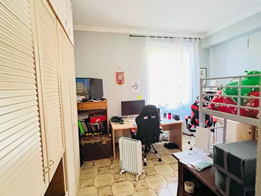 Immagine 11 di Appartamento in vendita  a Rocca Di Papa