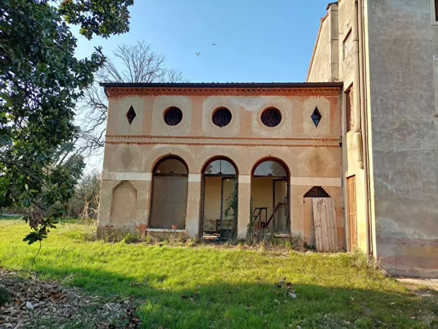 Immagine 2 di Rustico / casale in vendita  in Viale Ferrarin a Vicenza