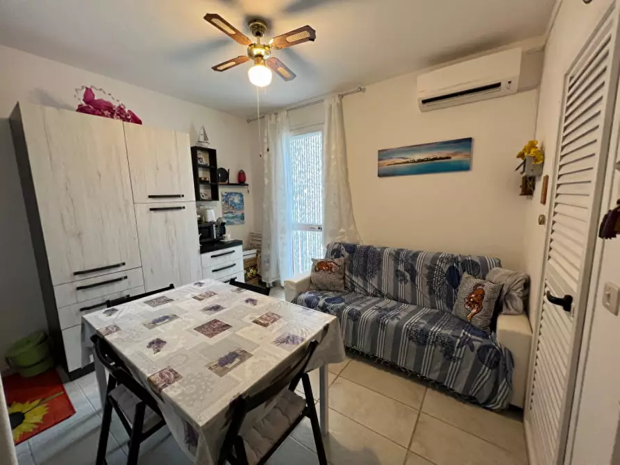 Immagine 7 di Appartamento in vendita  a Rosolina