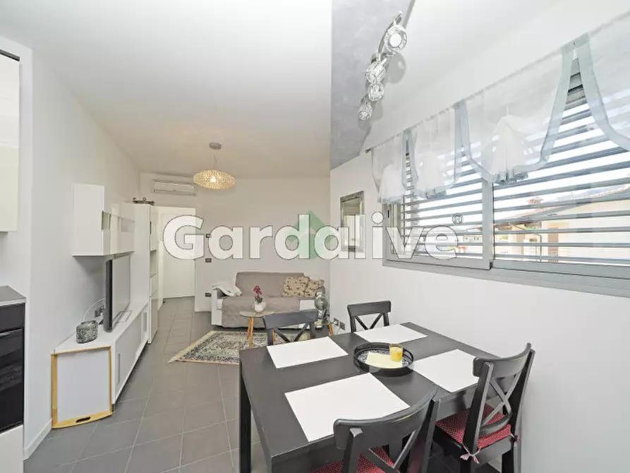 Immagine 7 di Appartamento in vendita  a Toscolano-Maderno