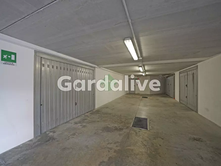 Immagine 13 di Appartamento in vendita  a Toscolano-Maderno