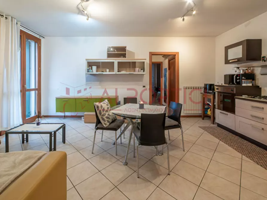 Immagine 2 di Appartamento in vendita  in Via Carraresi a Codevigo