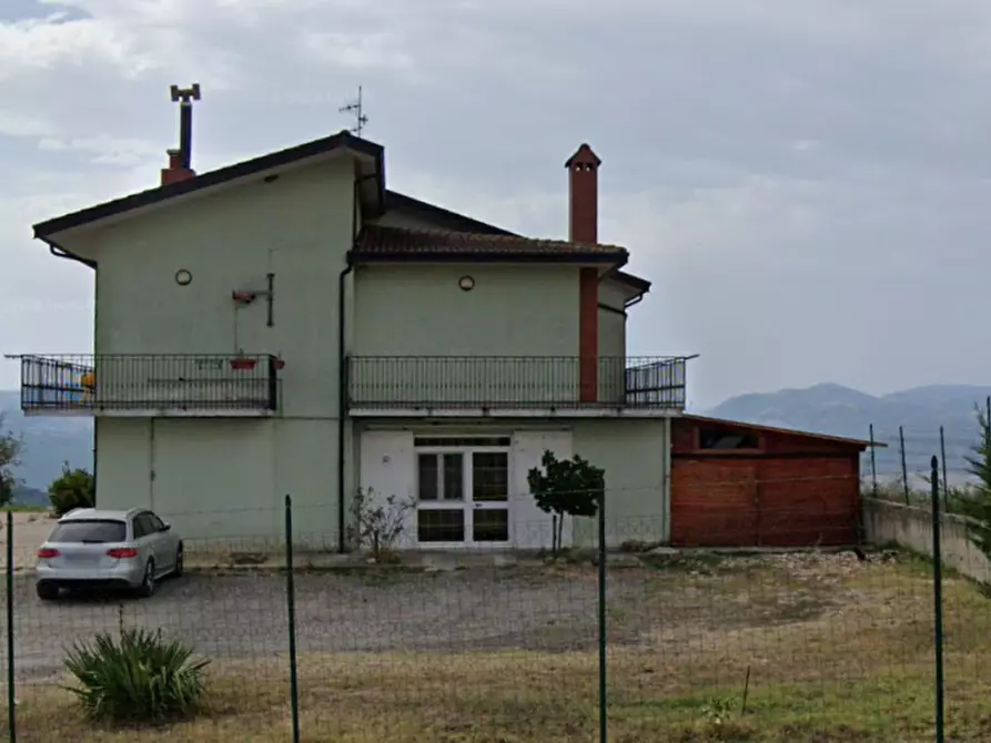 Immagine 1 di Casa indipendente in vendita  in Contrada S. Antonio Casalini a Bella