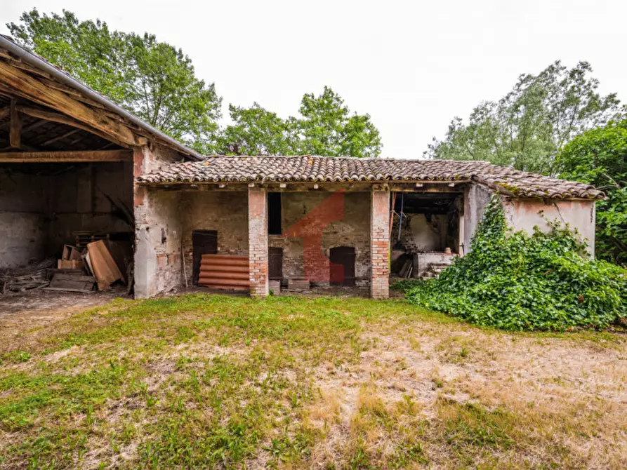 Immagine 48 di Rustico / casale in vendita  in Frazione Toccalmato 9 a Fontanellato