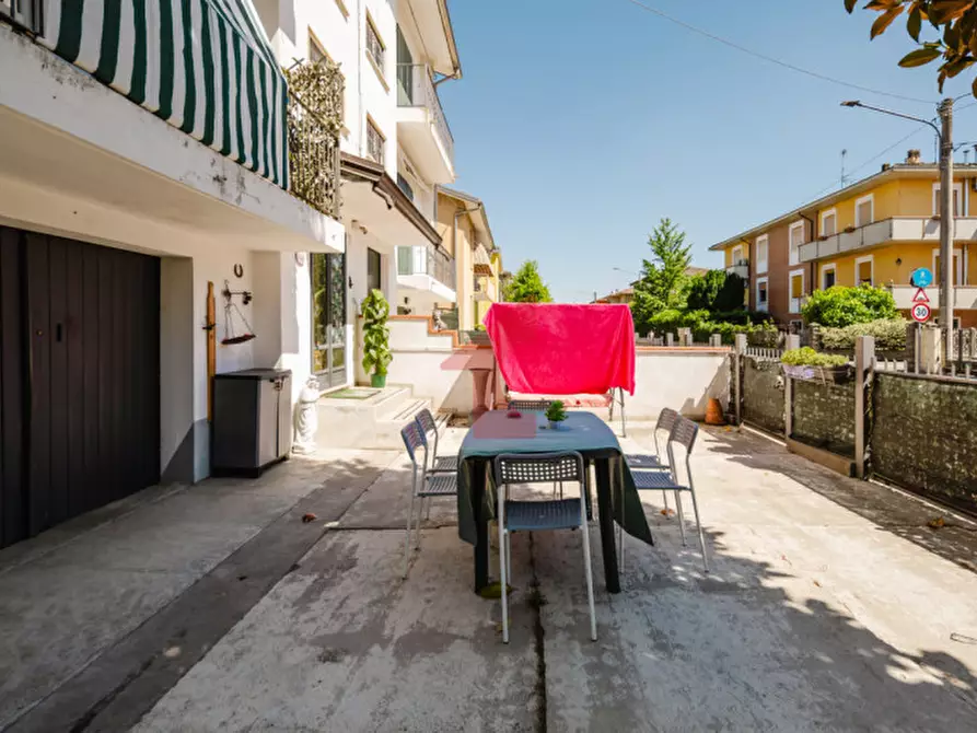 Immagine 34 di Casa bifamiliare in vendita  in Via Cesare Battisti 50 a Fontanellato