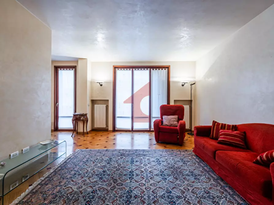 Immagine 5 di Appartamento in vendita  in Via V. Vaccari 18 a Fontanellato